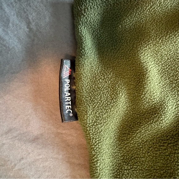 Helly Hansen Men's Olive Green 3/4 Zip - Picture 3 of 4